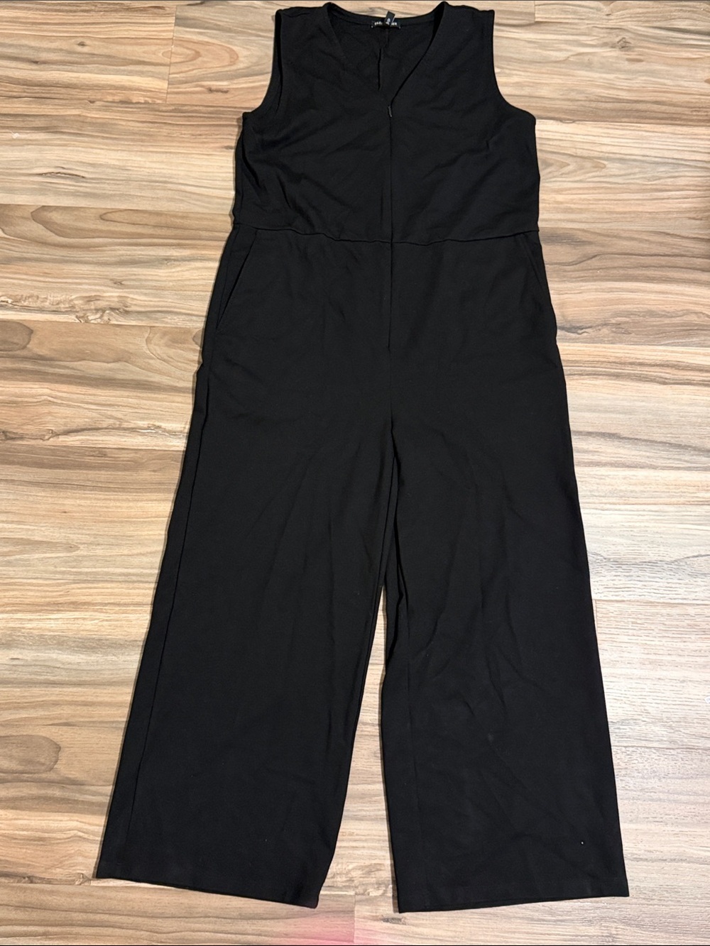 Eileen Fisher Washable Flex Ponte V-Neck Jumpsuit Women’s Sz. M Black Wide Leg